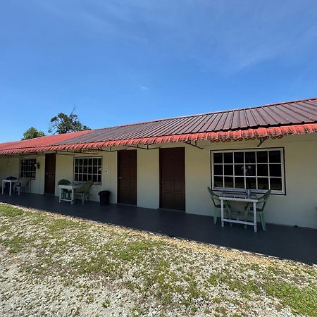 Lan Village Mersing Exteriör bild